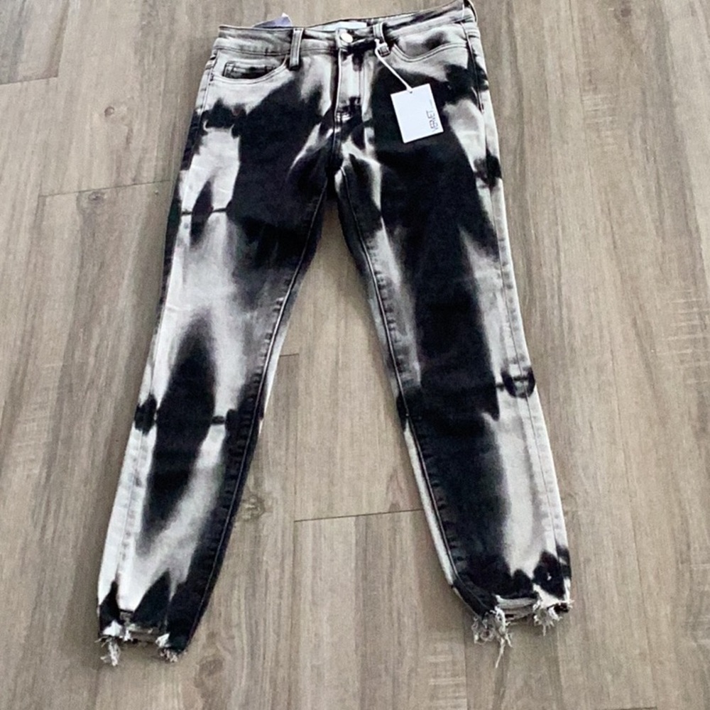 Black and Gray Tie-Dye High Rise Skinny Jeans